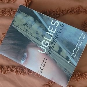 Uglies